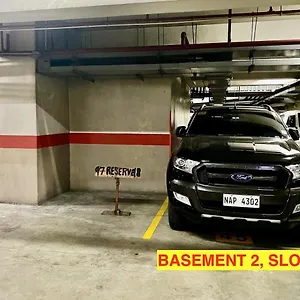 Ortigas 2 Bedroom Corner Unit With 2 Queen Across Shangrila Apartment Manila